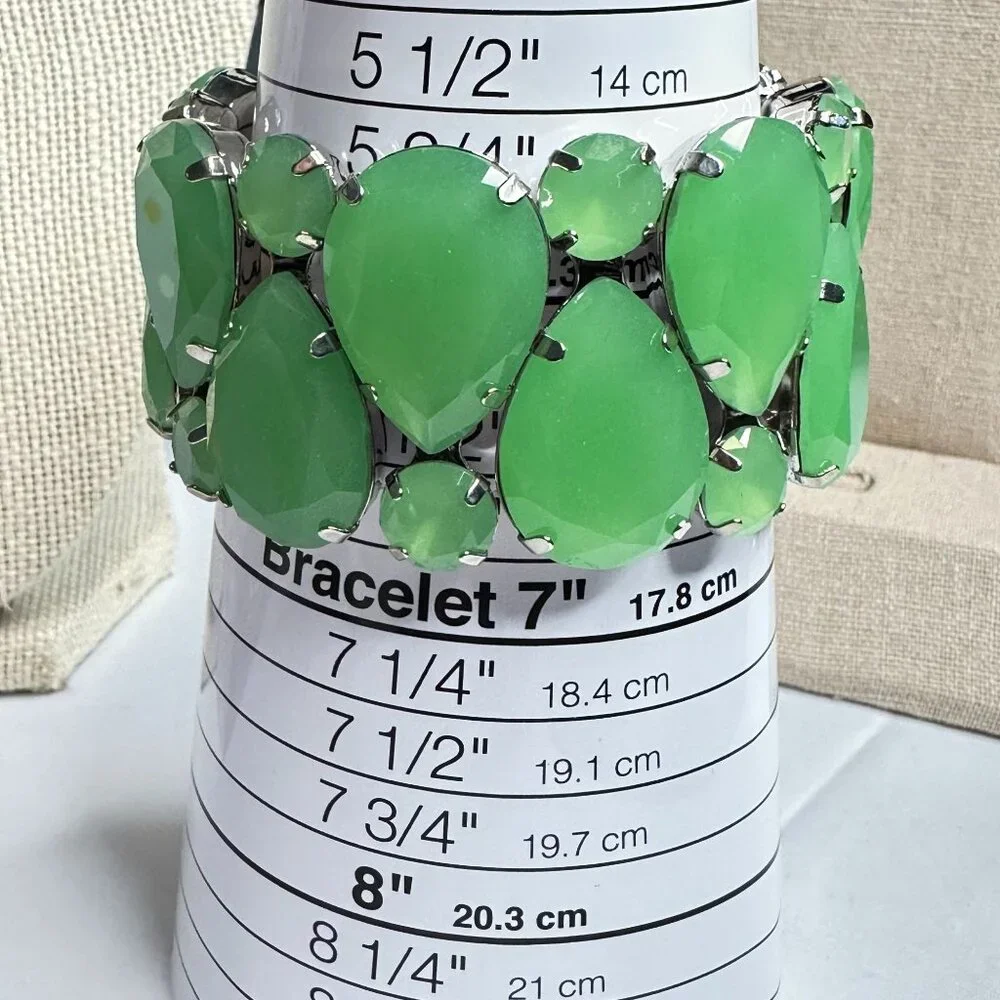 Park Lane South Beach Mint Green Stretch Bracelet Retired Hostess Exclusive - Picture 6 of 6